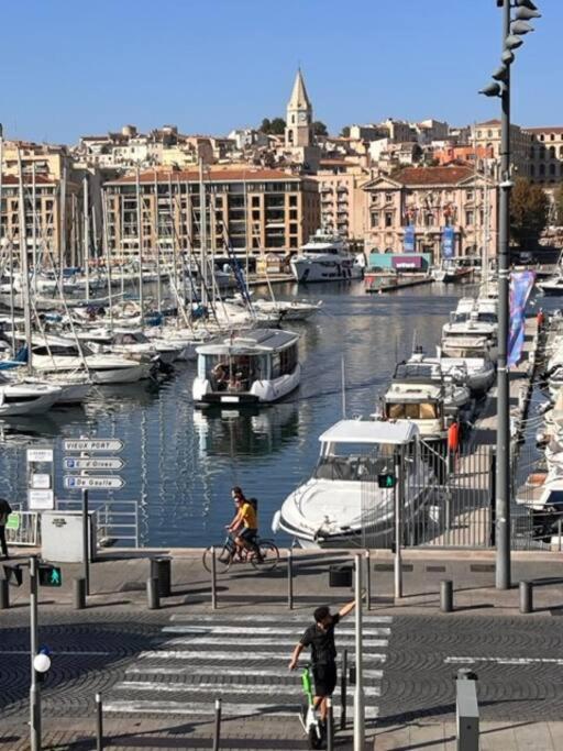 T4 Marseille Vue Imprenable Sur Vieux Port Apartment Luaran gambar